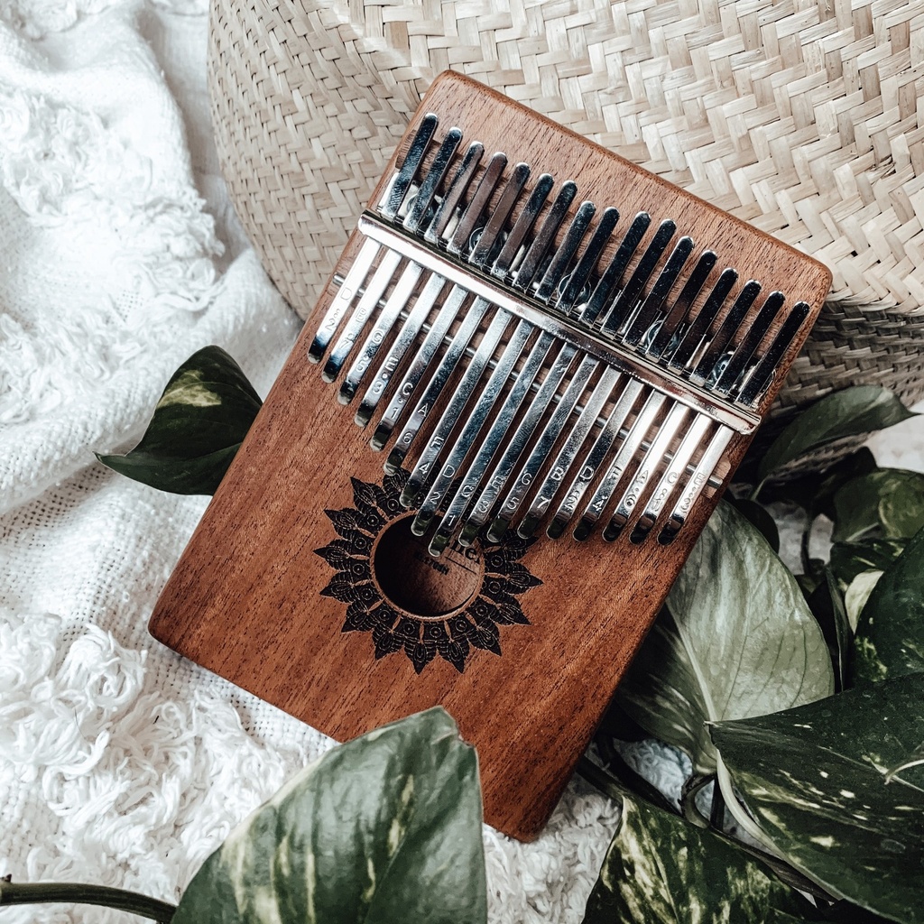 Meinl Sonic Energy Sound Hole Kalimba C Major 17-notes Mahogan